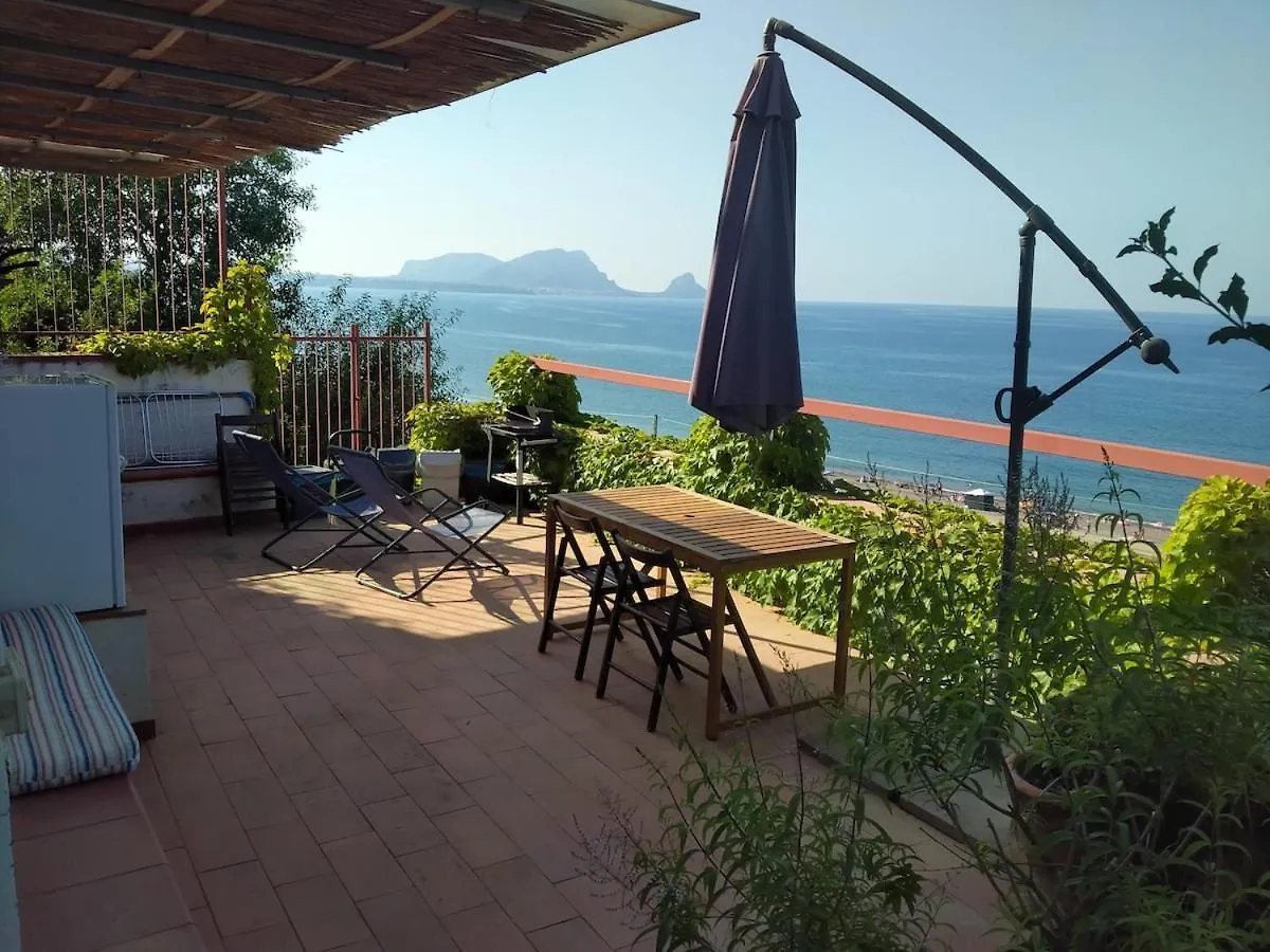 La Pergola Sul Mare Apartment Mandra Capreria Italy