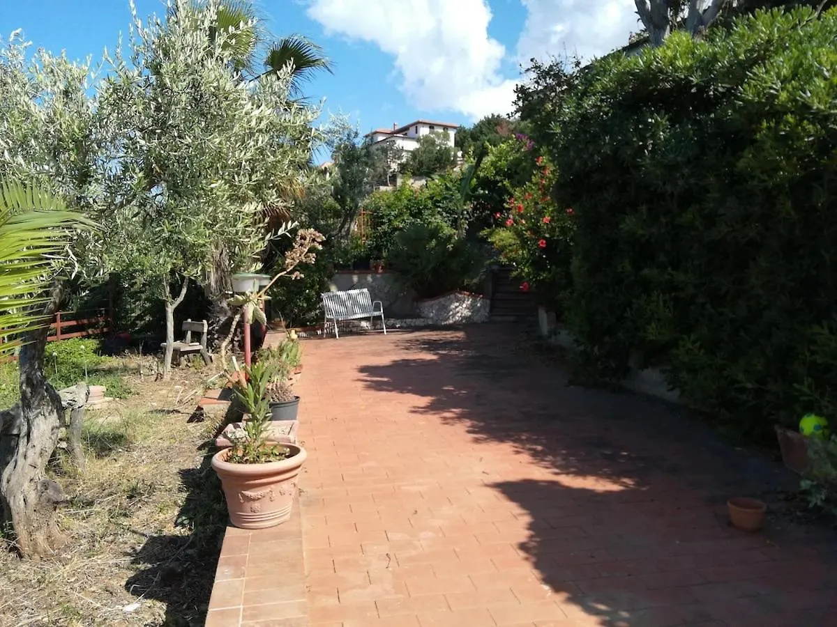 La Pergola Sul Mare Apartment Mandra Capreria
