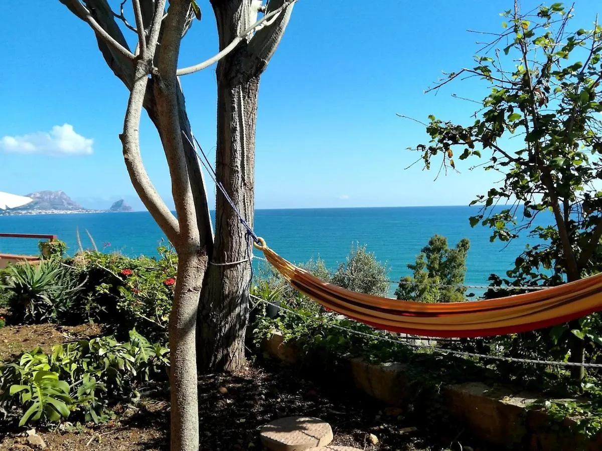 La Pergola Sul Mare Apartment Mandra Capreria